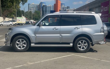 Mitsubishi Pajero IV, 2011 год, 13 фотография