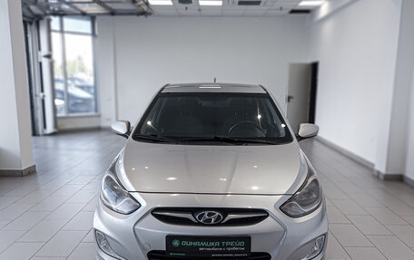 Hyundai Solaris II рестайлинг, 2012 год, 762 000 рублей, 2 фотография