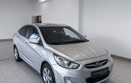 Hyundai Solaris II рестайлинг, 2012 год, 762 000 рублей, 3 фотография