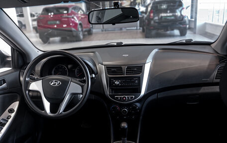 Hyundai Solaris II рестайлинг, 2012 год, 762 000 рублей, 19 фотография