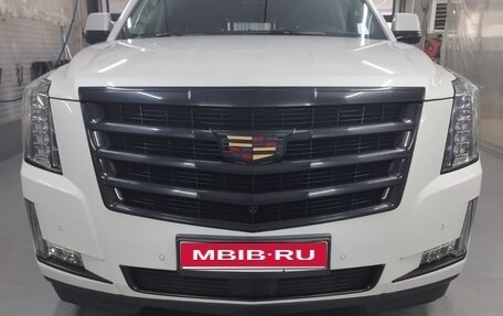 Cadillac Escalade IV, 2019 год, 6 300 000 рублей, 1 фотография