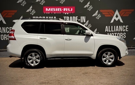 Toyota Land Cruiser Prado 150 рестайлинг 2, 2014 год, 3 300 000 рублей, 9 фотография