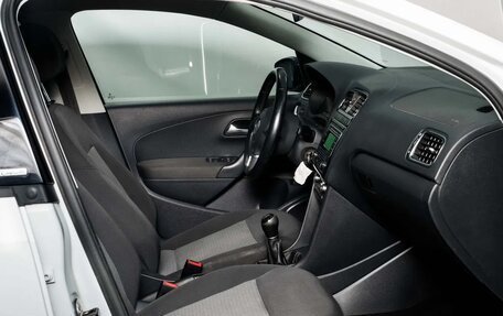 Volkswagen Polo VI (EU Market), 2014 год, 750 000 рублей, 8 фотография