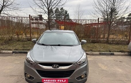 Hyundai ix35 I рестайлинг, 2013 год, 1 050 000 рублей, 2 фотография