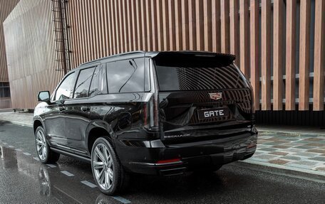 Cadillac Escalade V, 2025 год, 25 235 900 рублей, 7 фотография