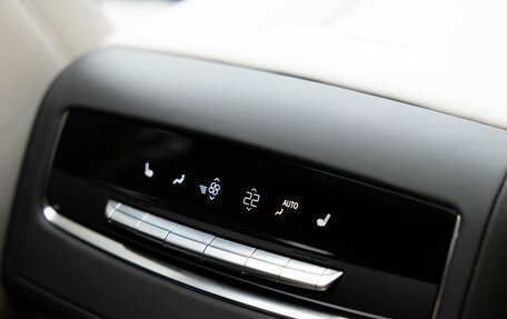 Cadillac Escalade V, 2025 год, 25 235 900 рублей, 18 фотография