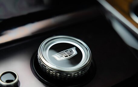 Cadillac Escalade V, 2025 год, 25 235 900 рублей, 17 фотография