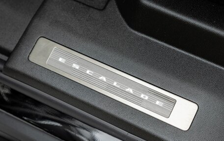 Cadillac Escalade V, 2025 год, 25 235 900 рублей, 20 фотография
