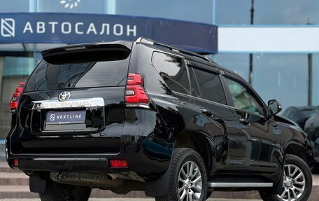 Toyota Land Cruiser Prado 150 рестайлинг 2, 2018 год, 4 290 000 рублей, 3 фотография