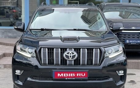 Toyota Land Cruiser Prado 150 рестайлинг 2, 2018 год, 4 290 000 рублей, 4 фотография