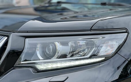 Toyota Land Cruiser Prado 150 рестайлинг 2, 2018 год, 4 290 000 рублей, 7 фотография