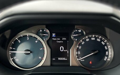 Toyota Land Cruiser Prado 150 рестайлинг 2, 2018 год, 4 290 000 рублей, 16 фотография