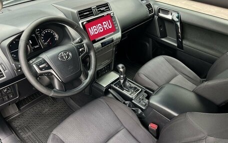 Toyota Land Cruiser Prado 150 рестайлинг 2, 2018 год, 4 290 000 рублей, 9 фотография