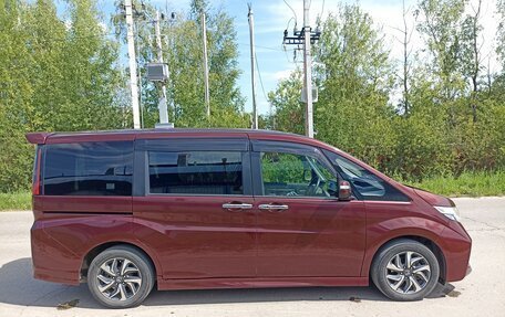 Honda Stepwgn IV, 2017 год, 2 300 000 рублей, 11 фотография
