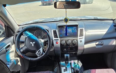 Mitsubishi Pajero Sport II рестайлинг, 2008 год, 2 084 999 рублей, 14 фотография