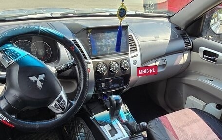 Mitsubishi Pajero Sport II рестайлинг, 2008 год, 2 084 999 рублей, 15 фотография