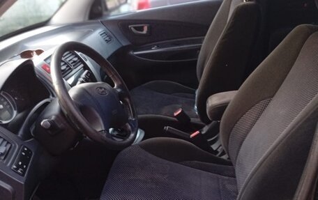 Hyundai Tucson III, 2008 год, 800 000 рублей, 13 фотография