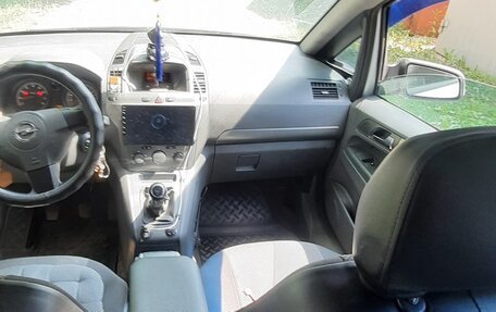 Opel Zafira B, 2007 год, 480 000 рублей, 9 фотография