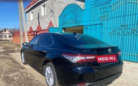 Toyota Camry, 2019 год, 3 070 000 рублей, 3 фотография