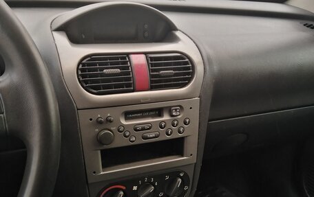 Opel Corsa C рестайлинг, 2004 год, 200 000 рублей, 2 фотография