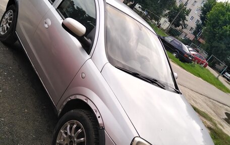 Opel Corsa C рестайлинг, 2004 год, 200 000 рублей, 10 фотография