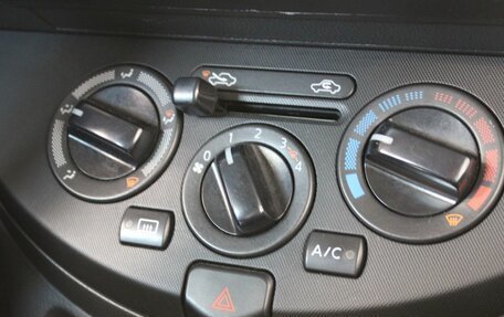Nissan Note II рестайлинг, 2010 год, 897 000 рублей, 14 фотография