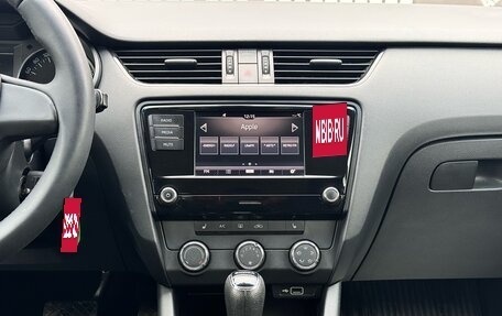 Skoda Octavia, 2018 год, 1 198 000 рублей, 17 фотография
