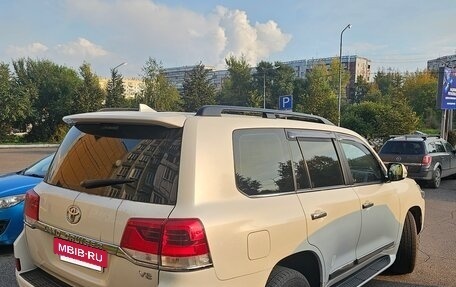 Toyota Land Cruiser 200, 2015 год, 5 300 000 рублей, 3 фотография