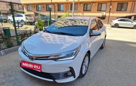 Toyota Corolla, 2018 год, 1 900 000 рублей, 3 фотография