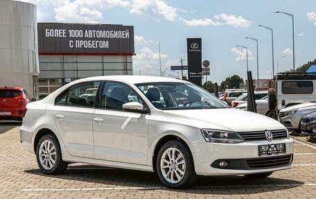 Volkswagen Jetta VI, 2012 год, 855 000 рублей, 3 фотография