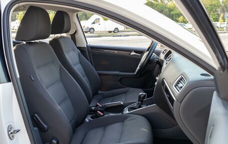 Volkswagen Jetta VI, 2012 год, 855 000 рублей, 22 фотография