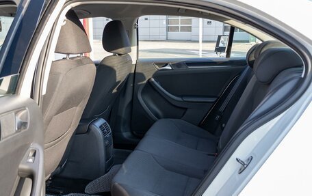 Volkswagen Jetta VI, 2012 год, 855 000 рублей, 23 фотография