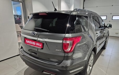 Ford Explorer VI, 2018 год, 2 349 000 рублей, 4 фотография