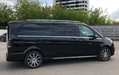 Mercedes-Benz V-Класс, 2024 год, 17 200 000 рублей, 3 фотография