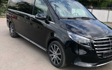 Mercedes-Benz V-Класс, 2024 год, 17 200 000 рублей, 2 фотография