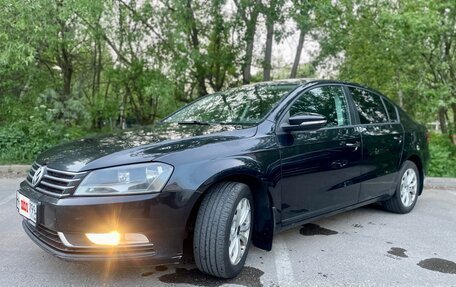 Volkswagen Passat B7, 2013 год, 950 000 рублей, 2 фотография
