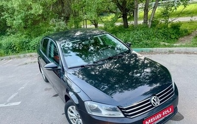 Volkswagen Passat B7, 2013 год, 950 000 рублей, 1 фотография