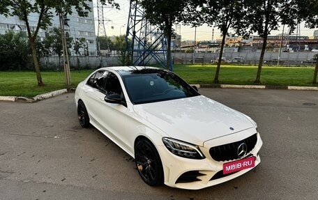 Mercedes-Benz C-Класс, 2018 год, 2 900 000 рублей, 6 фотография
