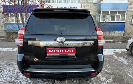 Toyota Land Cruiser Prado 150 рестайлинг 2, 2014 год, 3 600 000 рублей, 6 фотография