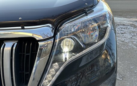 Toyota Land Cruiser Prado 150 рестайлинг 2, 2014 год, 3 600 000 рублей, 19 фотография