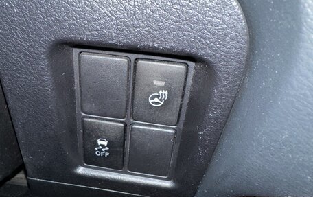 Toyota Land Cruiser Prado 150 рестайлинг 2, 2014 год, 3 600 000 рублей, 27 фотография