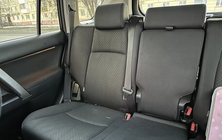 Toyota Land Cruiser Prado 150 рестайлинг 2, 2014 год, 3 600 000 рублей, 28 фотография