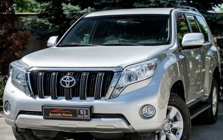 Toyota Land Cruiser Prado 150 рестайлинг 2, 2014 год, 3 400 000 рублей, 11 фотография