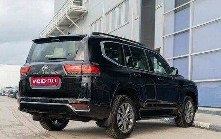 Toyota Land Cruiser, 2024 год, 13 900 000 рублей, 6 фотография