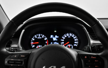 KIA Rio IV, 2021 год, 1 790 000 рублей, 17 фотография