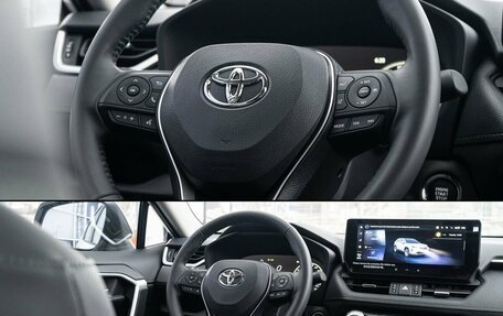 Toyota RAV4, 2024 год, 4 350 000 рублей, 15 фотография