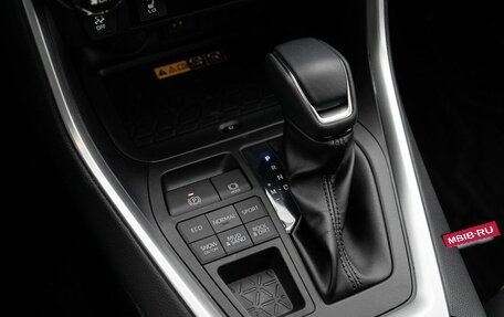 Toyota RAV4, 2024 год, 4 350 000 рублей, 21 фотография