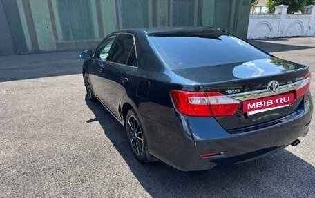 Toyota Camry, 2013 год, 1 430 000 рублей, 6 фотография