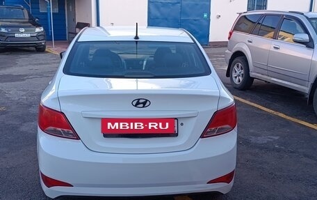 Hyundai Solaris II рестайлинг, 2014 год, 675 000 рублей, 3 фотография