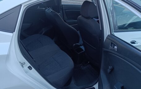 Hyundai Solaris II рестайлинг, 2014 год, 675 000 рублей, 12 фотография